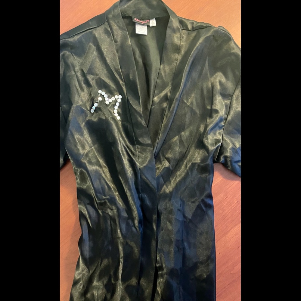 Dream Girl Robe. - Picture 2 of 4